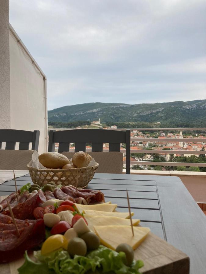 Casa Di Giorgio Apartman Jelsa  Kültér fotó