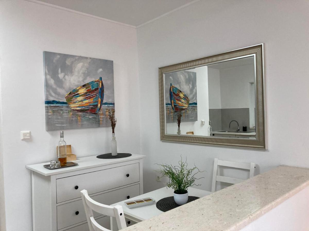 Casa Di Giorgio Apartman Jelsa  Kültér fotó